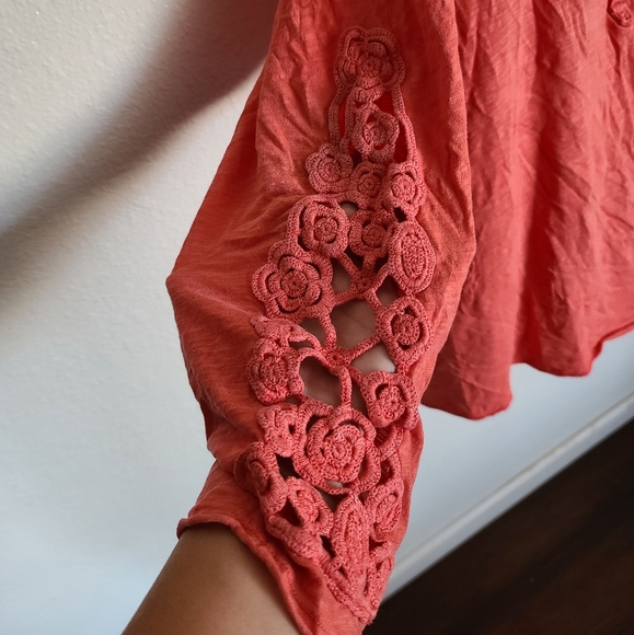 Twisted tees plus size long sleeve top - Picture 3 of 5